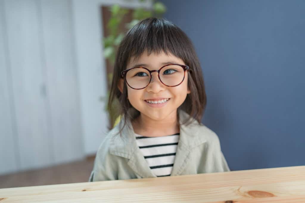 a young girl with Amblyopia